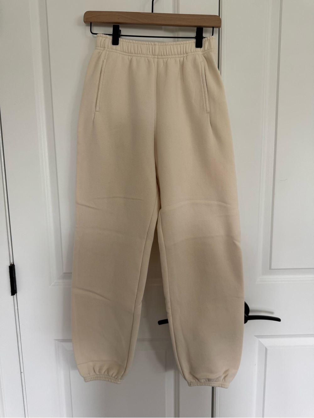 aerie Cream Elastic Waist Joggers